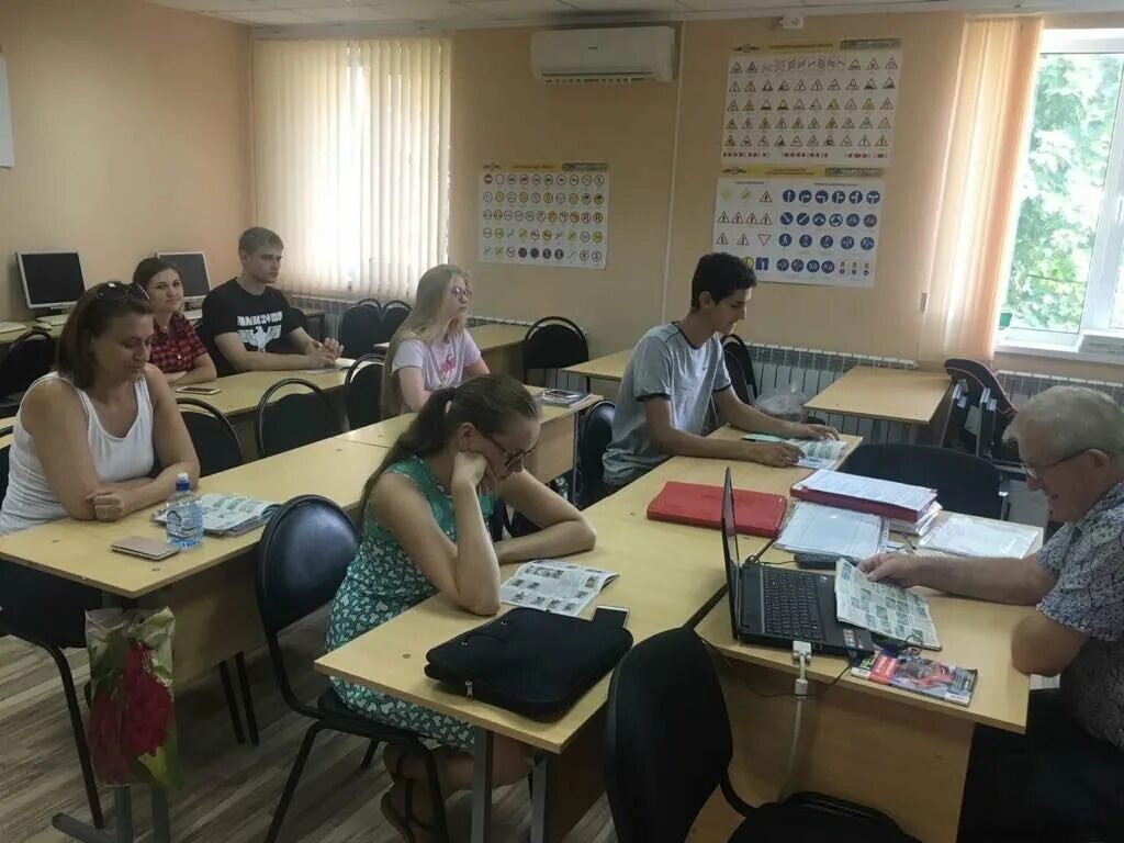 автошкола фаворит дром. можайск полевая 1а. , 25. можайское шоссе 25. площадка автошкола ,,реал,, электросталь.