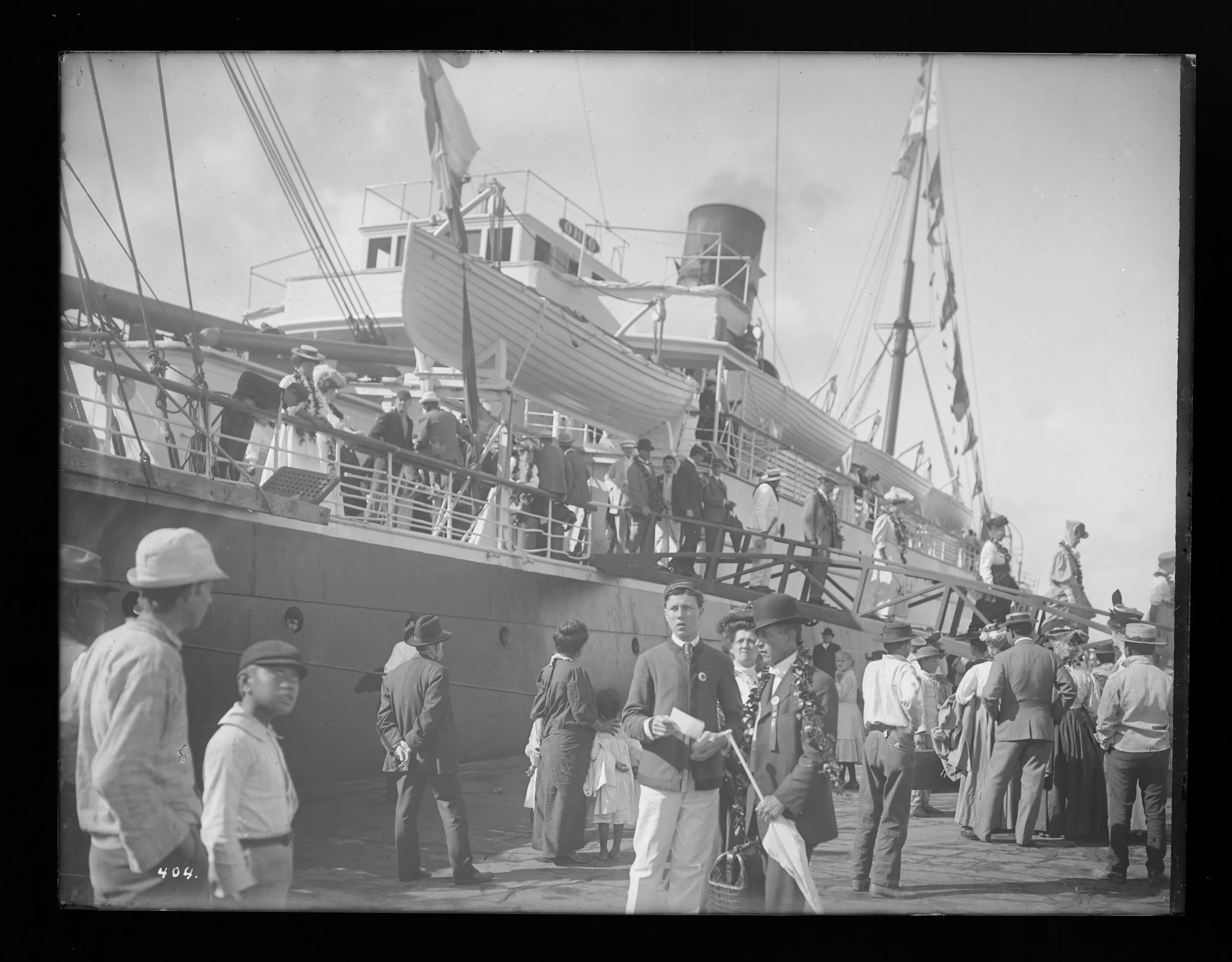 1900 1907. Гонолулу открытки начало века. French line Steamship Chicago 1907 photo.