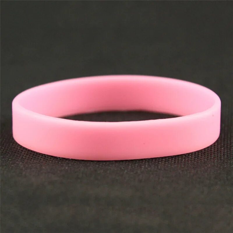 Резинка для браслета купить. Резиновые браслеты. Силиконовые браслеты. Силиконовый резиновый браслет. Браслет резиновый розовый.