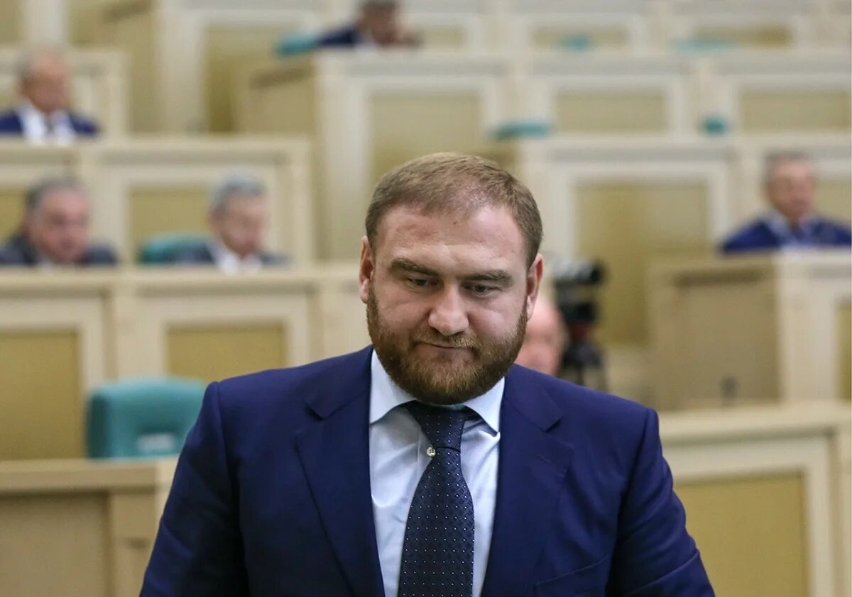Арашуков. Арашуков и кадыров. Сенатор арашуков. Рауф и рауль арашуковы. Арашуков и бастрыкин.