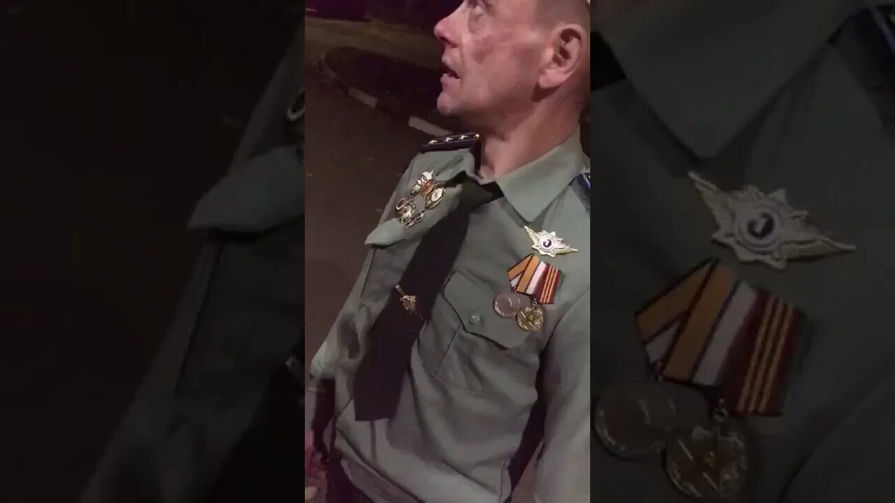 Джан вандам терминатор. Генерал жанклод вандам терминатор. жан клод терминатор генерал армии. генерал армии жан клод ван дамм терминатор. генерал всей армии жан клод.