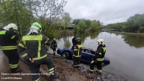 Утонула в москве реке