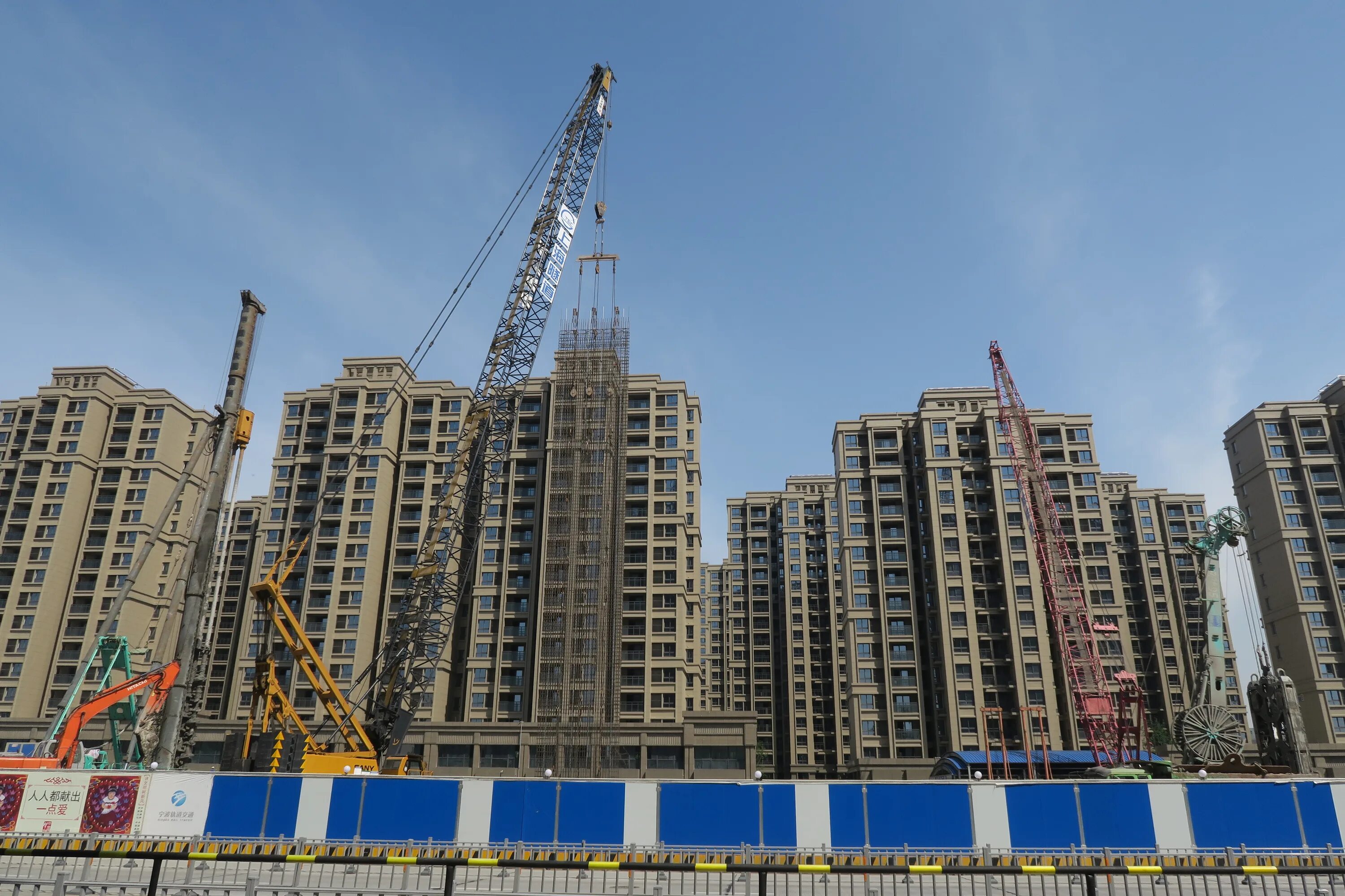 Стройка 2017. Жк на абрамцевской. Стройка 2017. Сериал стройка нтв. Астана экспо 2017.