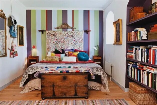 Как преобразить 2 3. Преобразил стену в комнате. Как преобразить 2 3. Как преобразить 2 3. Декор старых межкомнатных дверей.