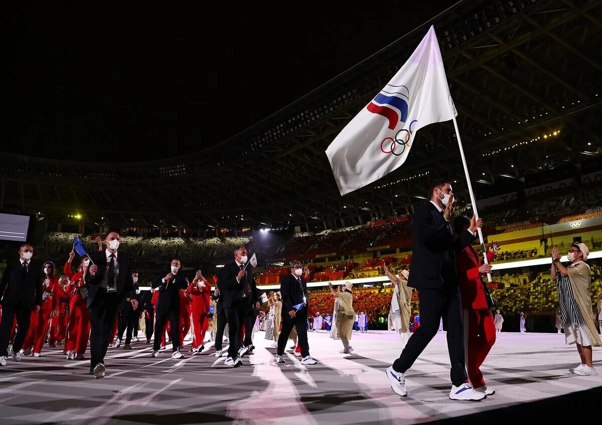 Церемония под. Открытие олимпиады в Токио 2021. Олимпийская сборная России 2021 Токио. Российские спортсмены на Олимпиаде в Токио 2021.