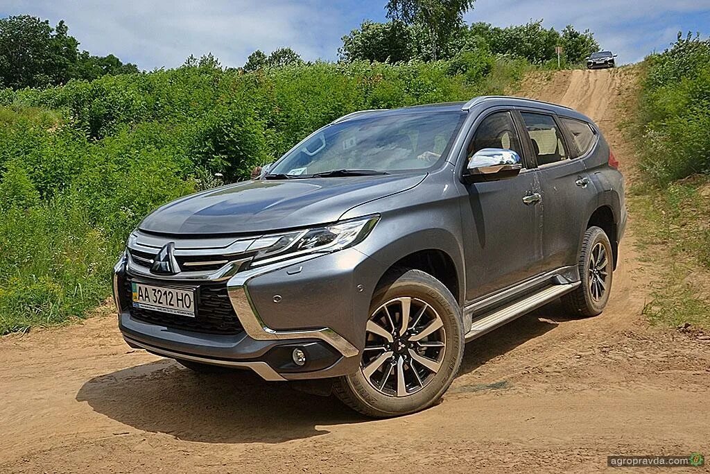 Паджеро спорт 3 поколения дизель. Митсубиси паджеро спорт 2021. Mitsubishi pajero sport 2021. Новый митсубиси паджеро спорт 2022. Mitsubishi pajero sport 2019.