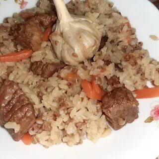 Плов в казане из гречки