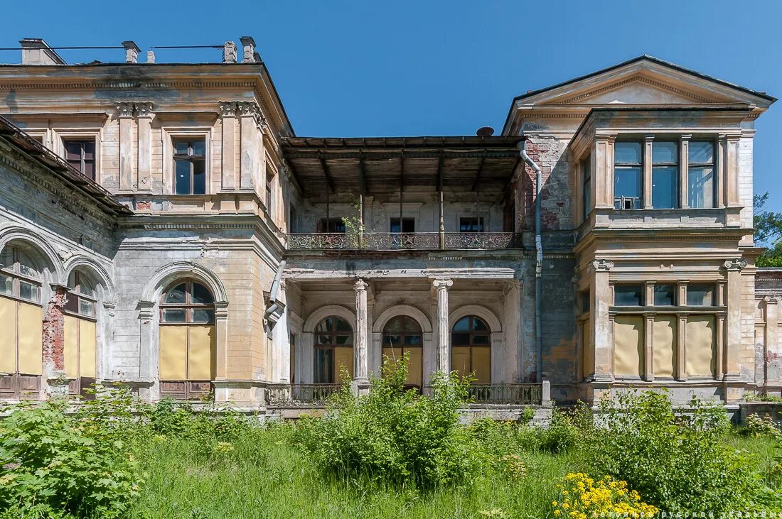 Культурное пространство усадьба. Усадьба Михайловская дача (Михайловка). Михайловская усадьба в Стрельне. Михайловская дача в Петергофе. Михайловская дача в Стрельне.