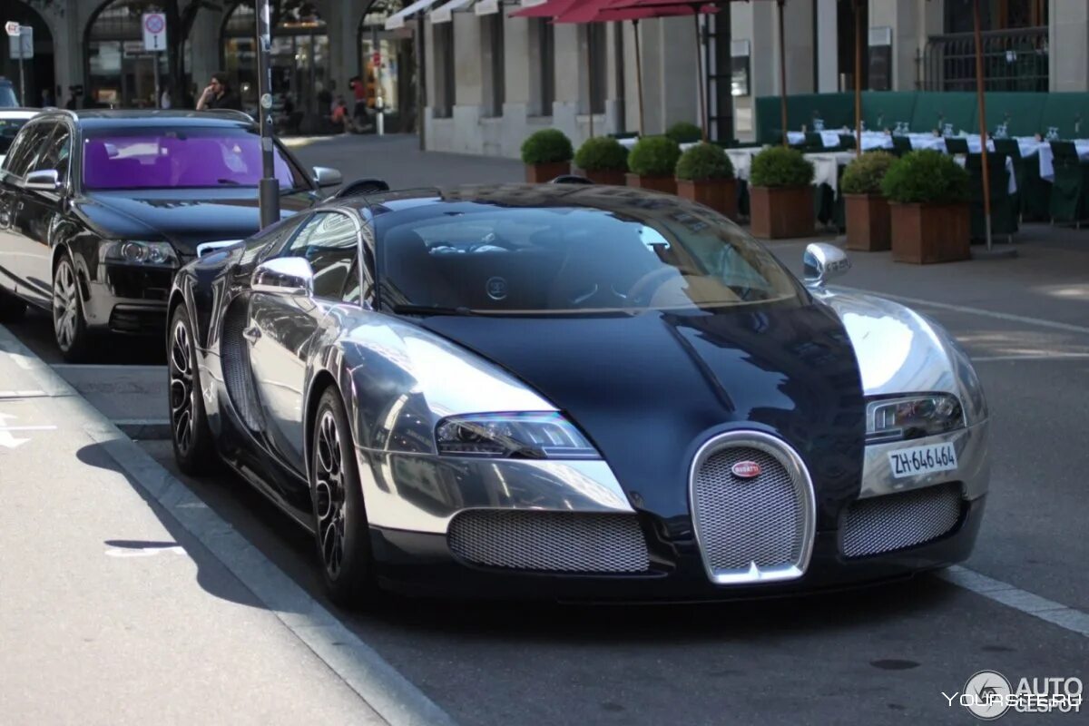 Bugatti в россии. Bugatti Veyron 16.4. Васильев Питер Бугатти. Бугатти Вейрон Васильева.