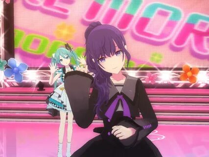 I tried out my Shuffle units and I actually made Mafuyu smile a little bit,...