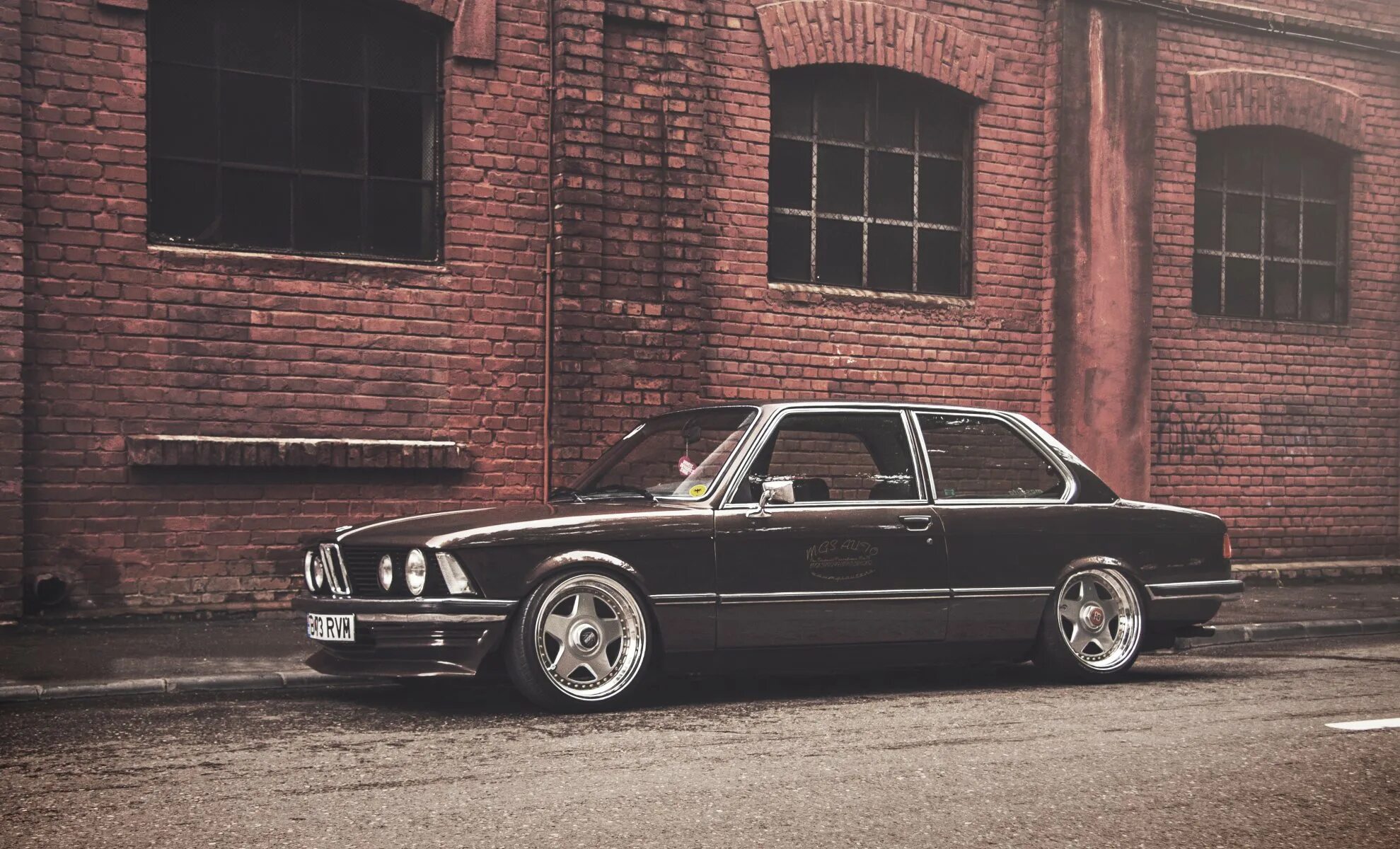 BMW e21. БМВ е21 купе. BMW e21 Coupe. BMW 3 Series (e21). Пацанский пк