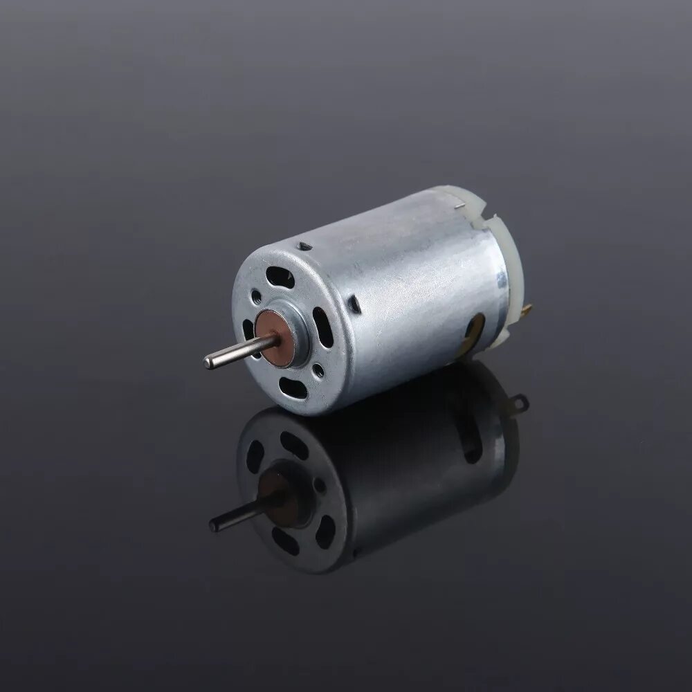 Моторчик 220 вольт. Двигатель DC 24v rs550. Rs550 12v 2300rpm. Электромотор DC 12v jag. Электродвигатель dc24v 365-15435v.