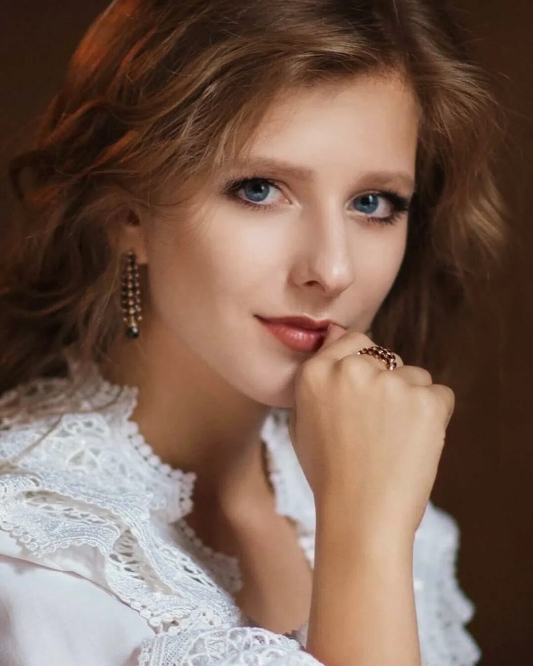 Молодые красивые актрисы россии