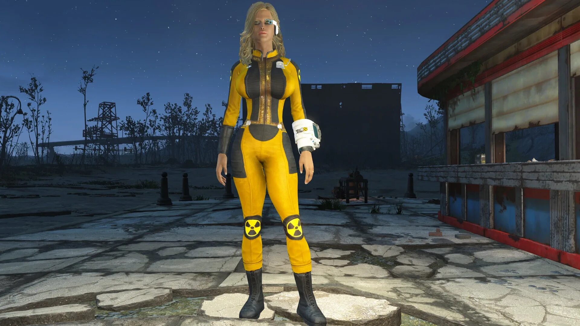Fallout 4 скафандр. Fallout 4 hazmat. костюм хазмат fallout 4. химзащита фоллаут 4. скафандр fallout 4.