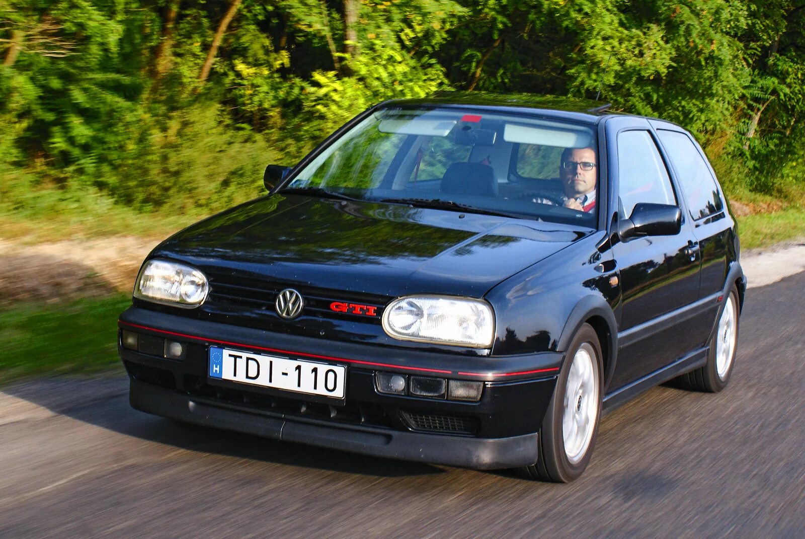 Купить гольф 4 тди 1.9. Фольксваген Golf 3. Гольф 3 GTI. Volkswagen Golf GTI 1992. Фольксваген гольф 3 хэтчбек.