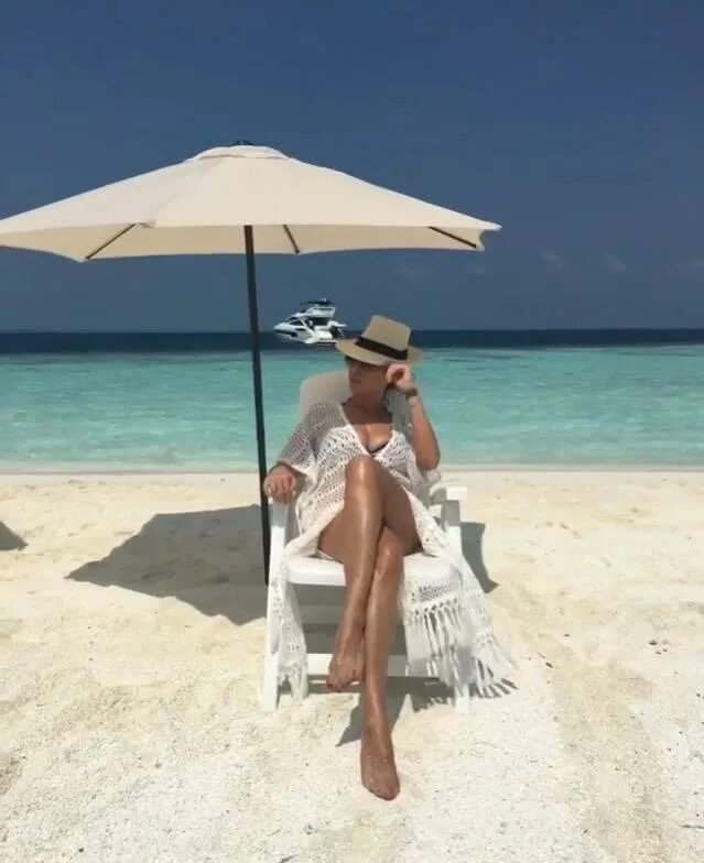 Мальдивы adaaran select hudhuran fushi. Фотосессия на мальдивах. Мальдивские женщины. Бали ретриты. Салтанат фото с мальдив.