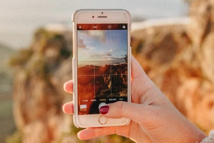 Download Live Photo wallpapers for your iPhone