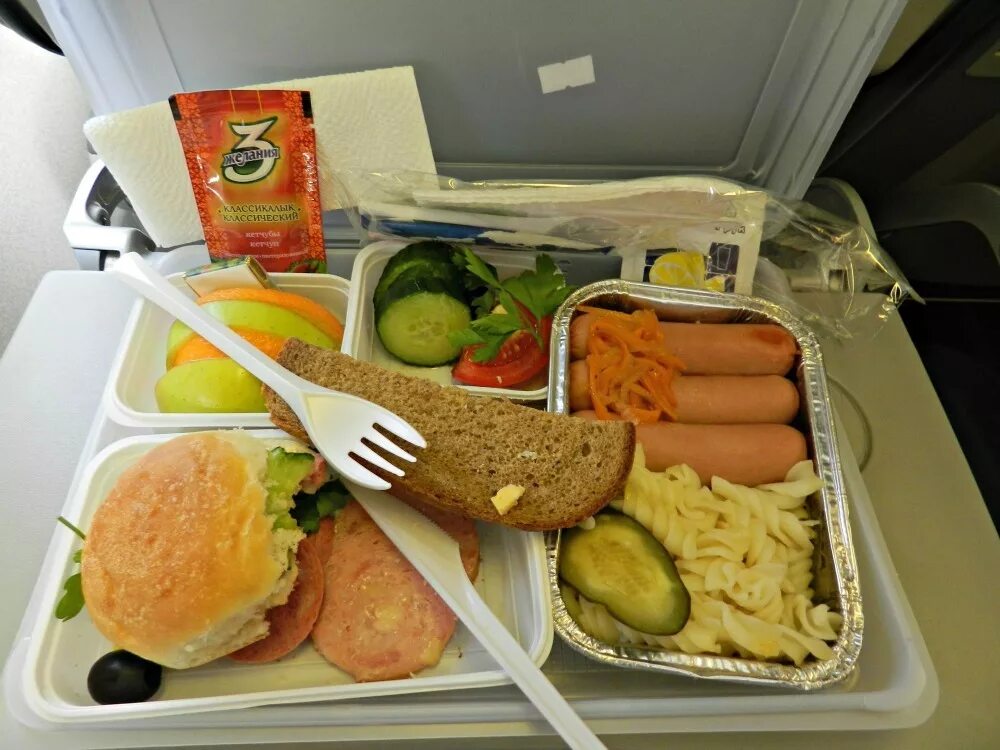 Организация дополнительного питания. Питание в поезде. Еда в поезд. Что есть в поезде. Обед в поезде.