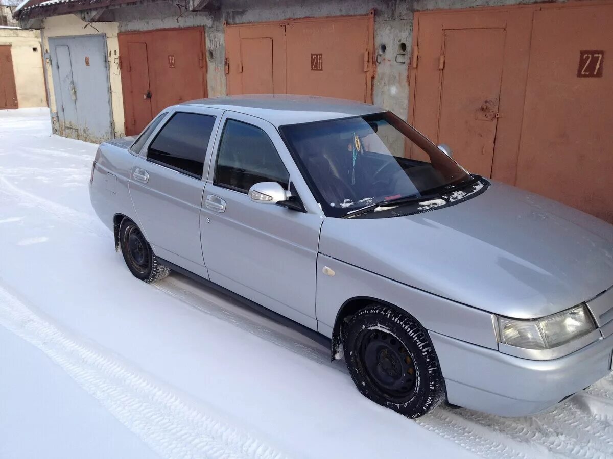 ваз 2110. десятка на продажу. ваз 2110 кузова серебристая. десятка авито. ваз 2110 2004г.