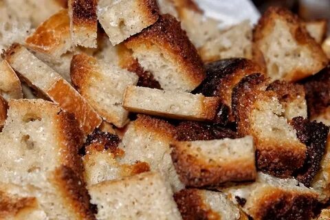 Сухари из белого хлеба