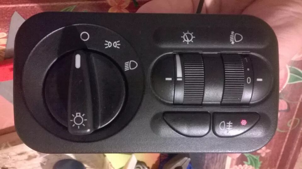 Блок управления фарами приора. Управления фар. Переключатель света шевроле круз. Блок управления светом калина 1118 артикул. Кнопка переключения противотуманок cruze.