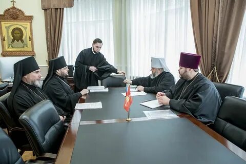 Митрополия что это