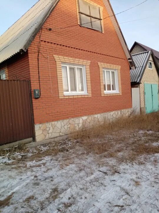 Дом в частном секторе. Авито соль илецке дома. Соль-илецк ул челкарская 21. Соль илецк ул. Авито соль илецке дома.