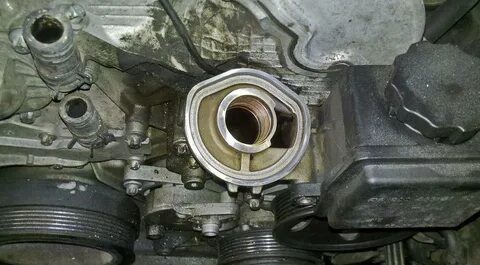 Масло выдавило из под