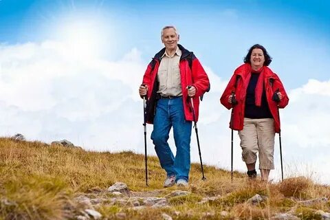 Ходьба мужчины после 60 лет