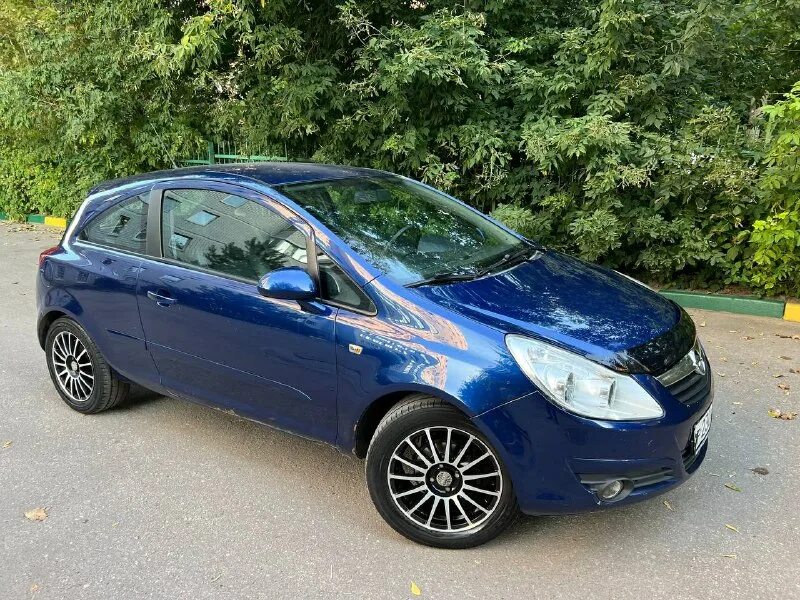 авторынок тула новомосковск. ваз 2105 белый 1997 года выпуска. белая приора люкс 2014г. ваз 2114 2115 с пробегом. гуест тула авто.