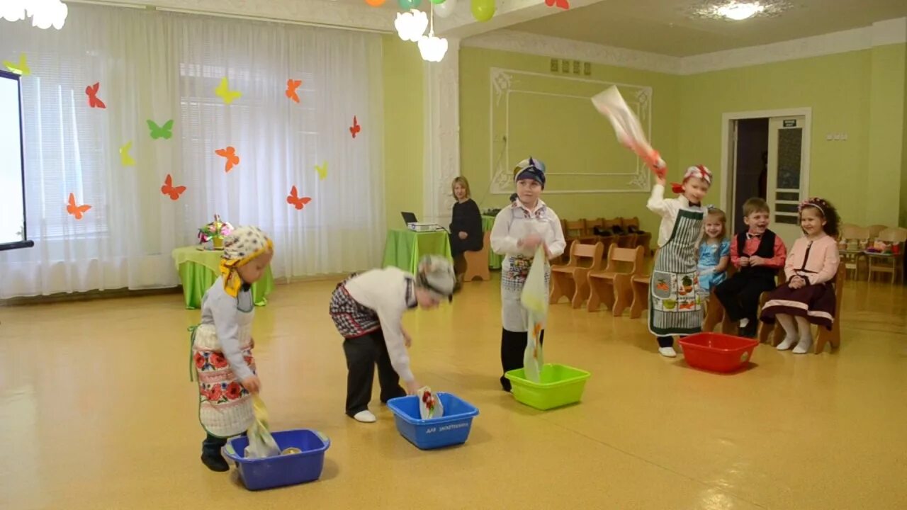 Танец с тазиками в детском саду. Танец со звездами в детском саду