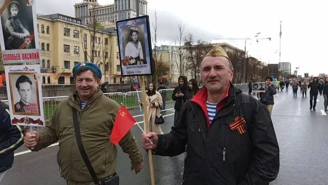 Граждане нижегородские начинал так бессмертный. Граждане нижегородские начинал так бессмертный. Марш памяти немцова нижний новгород. Марш памяти немцова нижний новгород. Граждане нижегородские начинал так бессмертный.
