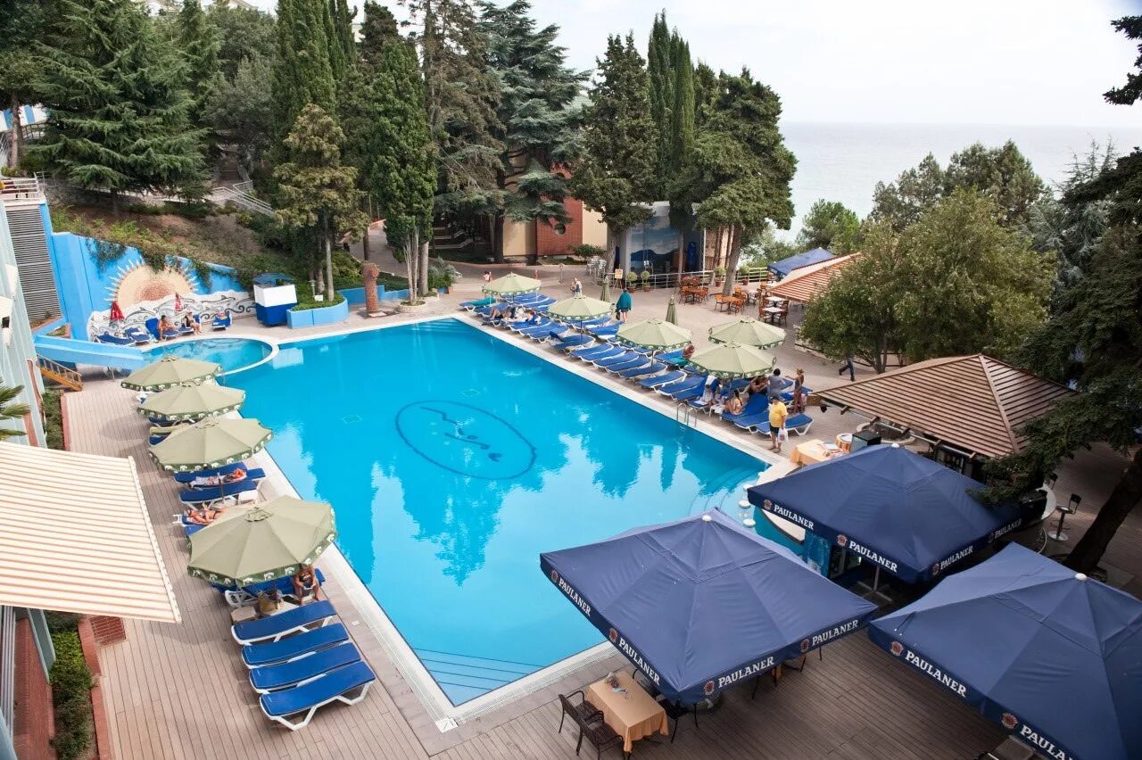 Море резорт. Отель more spa resort алушта. пансионат море алушта. велнес спа отель море алушта. пансионат море алушта бассейн.