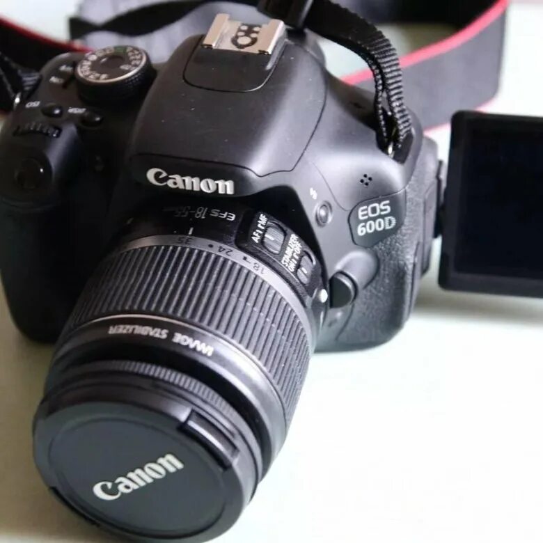 Canon eos 600. Canon 600d kit 18 55 is. Canon eos 700d kit. Кэнон с двумя объективами. Canon 600d.