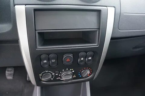 Снять панель альмера g15