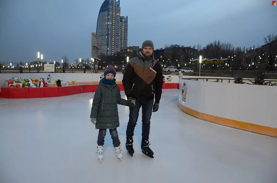 Каток в пойме, Красногорск. Каток в пойме на пойме. Каток у планетария. Каток в пойме царицы.