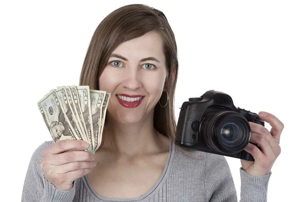 Стоковые фотографии. Фотоаппарат и деньги. Фотоаппарат в руках. Карьера фотографа. Видео сайт работа