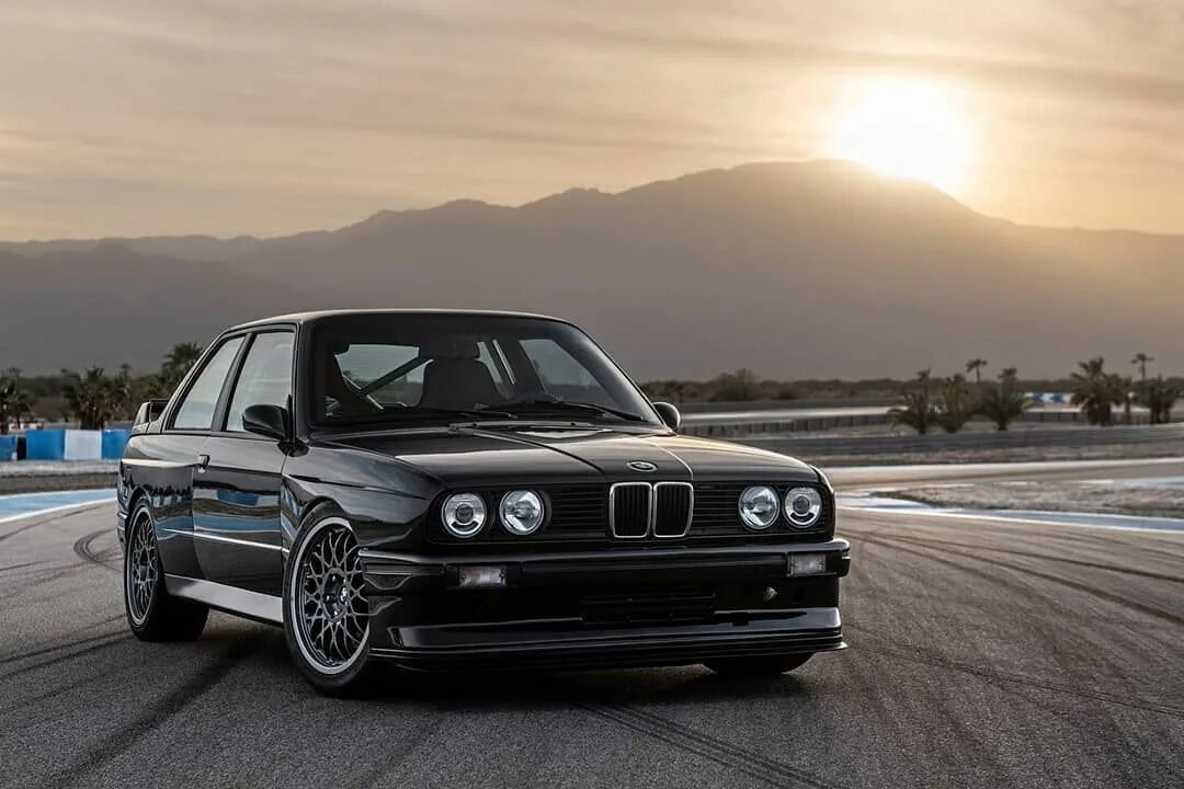 Е30 м5. BMW m3 e30. BMW e30 m. BMW 3 e30. BMW m5 e30.