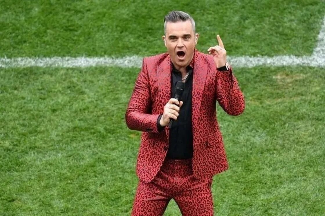 Клип робби уильямса где. Robbie williams чм2018. робби уильямс на открытии чм 2018. робби уильямс чм2018 на открытии чм.