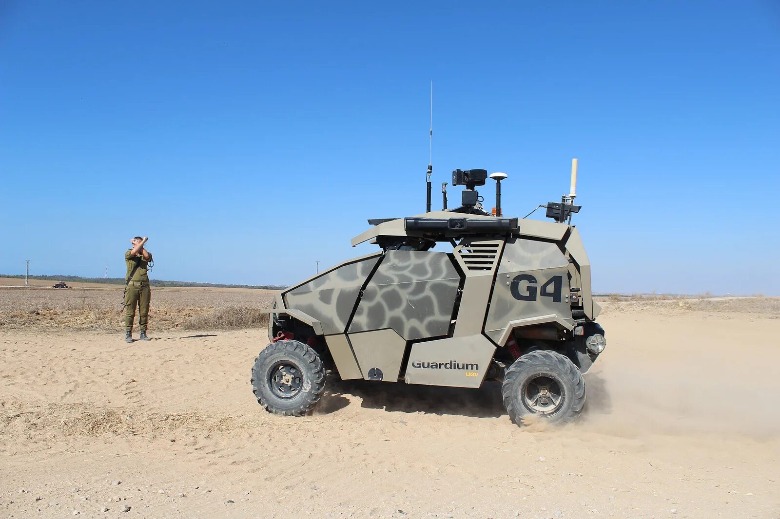 Unmanned vehicles. Guardium беспилотный военный автомобиль. ЦАХАЛ Guardium. Боевой робот «Guardium».. Unmanned ground vehicle UGV.