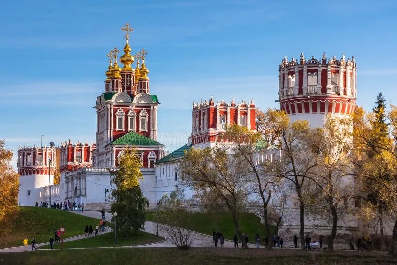 Ансамбль новодевичьего монастыря входит в юнеско. Архитектурный ансамбль новодевичьего монастыря. ансамбль новодевичьего монастыря москва. новодевичий монастырь юнеско. новодевичий монастырь в москве 1524.
