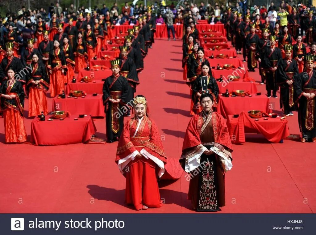 Церемония про. Свадьба в Китае. Китайские традиции. Церемония бракосочетания в Китае. Брачная церемония в Китае.