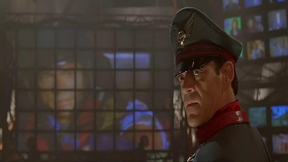 6 of course. Генерал Байсон. Уличный боец фильм 1994 Байсон. Байсон оф Корс. M Bison of course.