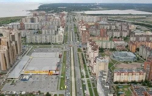 Взглянем на Коменду с высоты птичьего полёта 