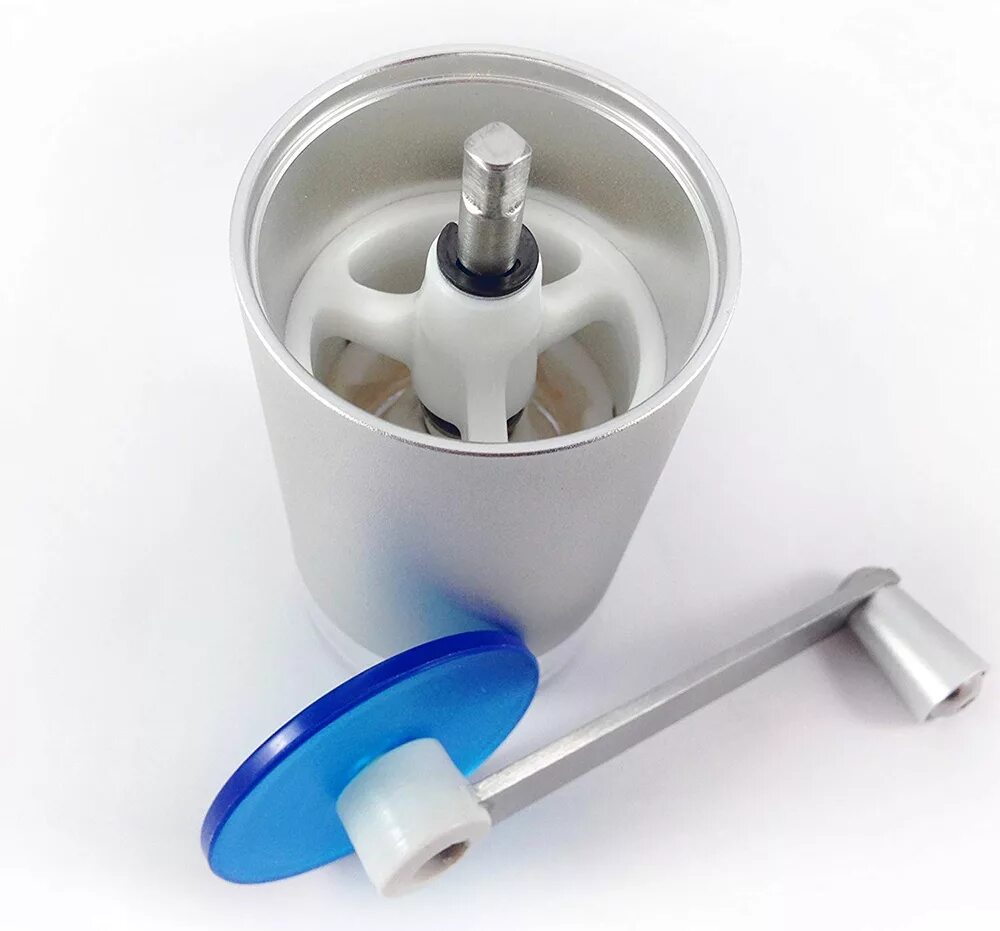 Можно ли измельчить таблетки. Таблетки расколи. Таблетки измельчаемые. Раскрошенная таблетка. Измельченные таблетки.