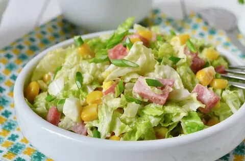Рецепт салата с пекинской капустой и ветчиной
