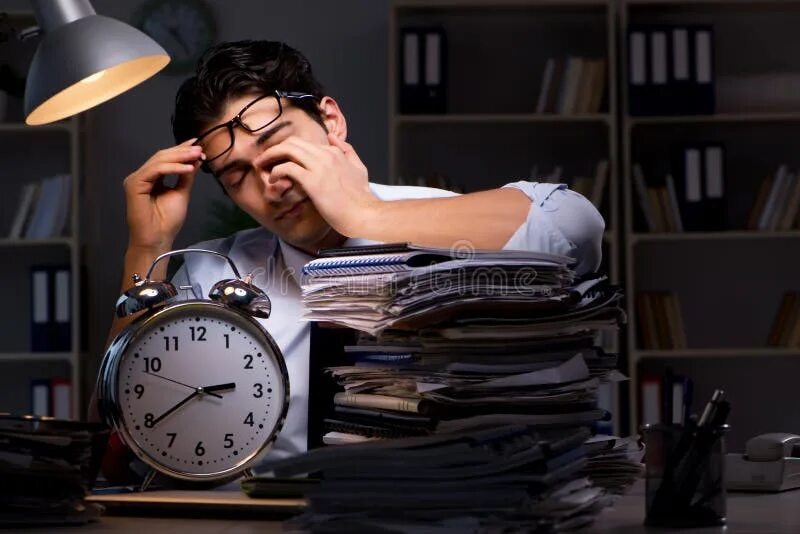 Work overtime do overtime. Человек с часами. работа сверхурочно фото в радость. work overtime. working overtime with ganyu.