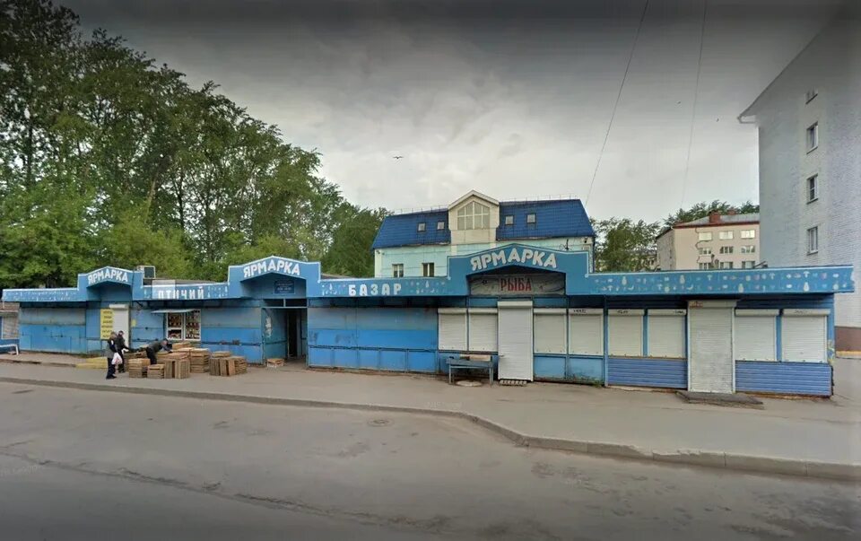 Колхозный рынок череповец. Череповец центральный рынок. Тц базар череповец. Городской рынок. Рынок на победы череповец.