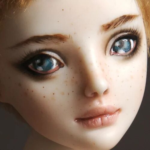 полимерные глаза кукол. пластмассовая кукла лицо. куклы из полимерной глины. полимерные глаза кукол. лицо куклы из пластики.