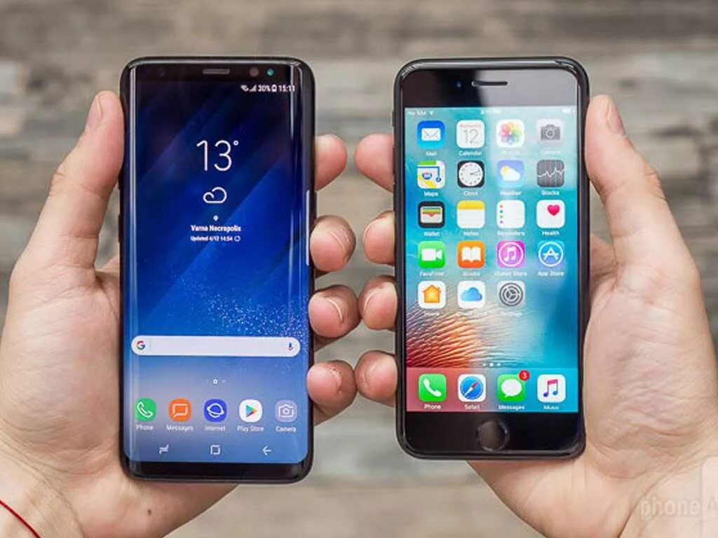 Какой смартфон лучше самсунг или айфон. Samsung galaxy s8 iphone 7. айфон 7 vs самсунг s8. iphone 7 vs samsung galaxy s8. samsung s8 vs iphone 7.